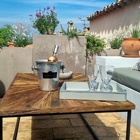 Townhouse Mougins In The Old Village, Fantastic View, Sea And Mountains Exterior photo