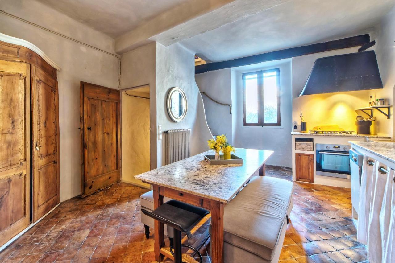 Townhouse Mougins In The Old Village, Fantastic View, Sea And Mountains Exterior photo